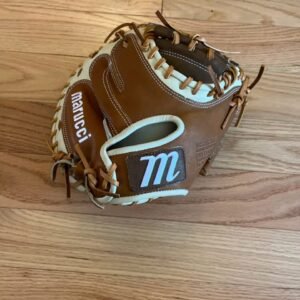 Marucci baseball glove