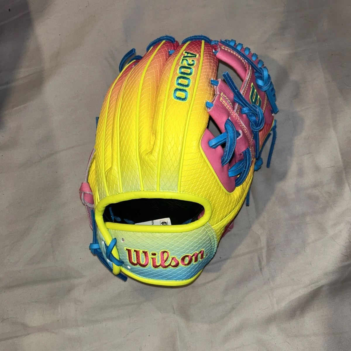 Wilson 11.5'' 1786 A2000 SuperSkin Series Glove - Right Hand Throw Cool Colorway