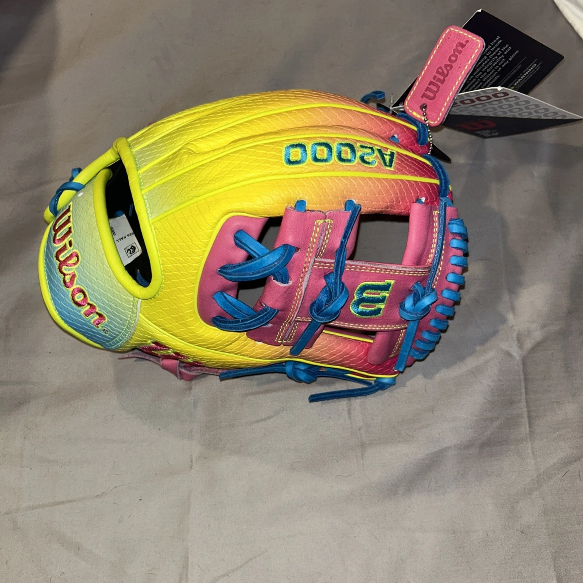 Wilson 11.5'' 1786 A2000 SuperSkin Series Glove - Right Hand Throw Cool Colorway - Image 3