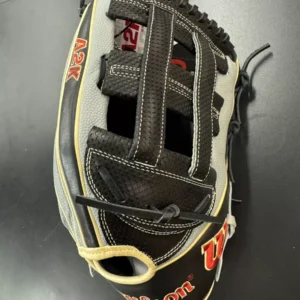 Wilson A2K GOTM Spin Control Outfield 12.75”